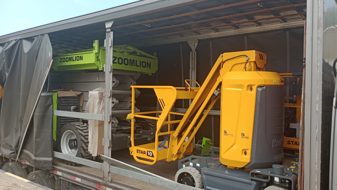 WhatsApp Image 2024-12-10 at 17.30.43 (3).jpeg